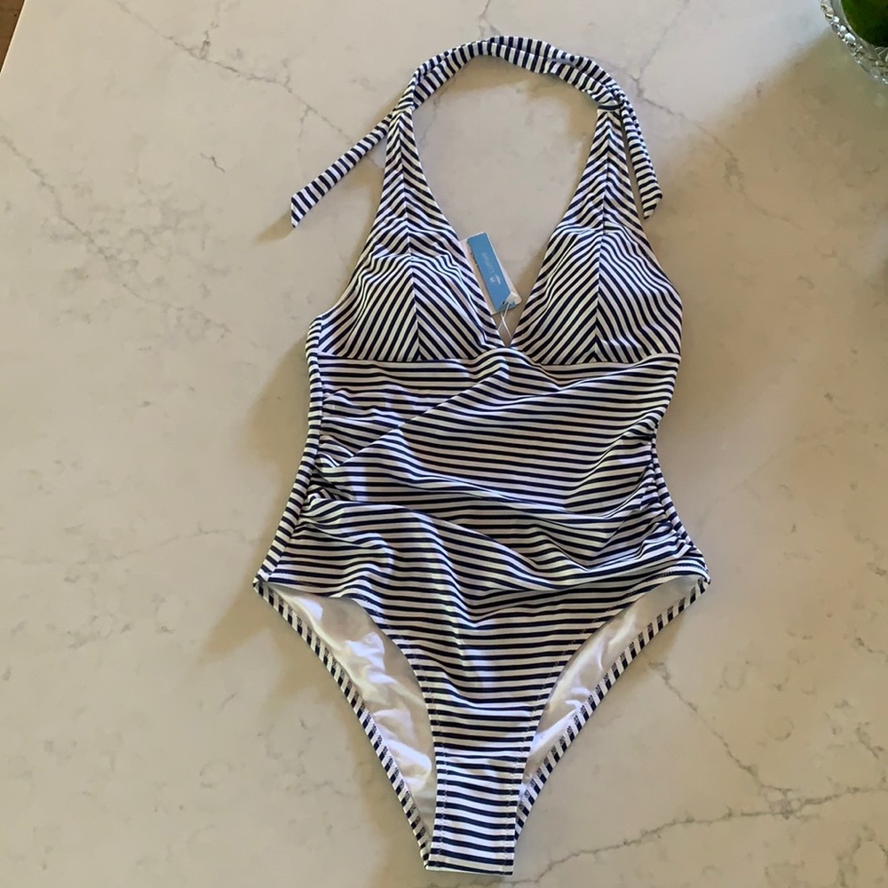 NWT Cupshe one piece halter swimsuit